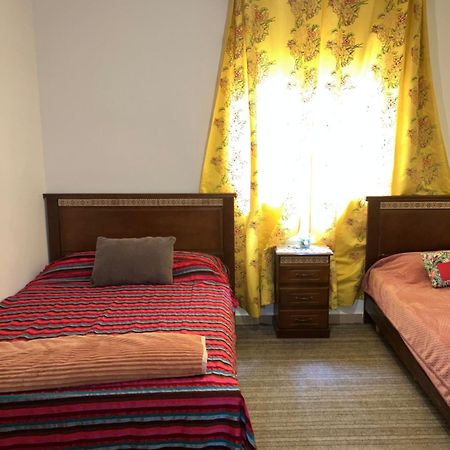 Appartement Beau Et Familial Connecte Tanger Exteriör bild
