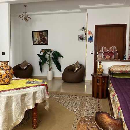 Appartement Beau Et Familial Connecte Tanger Exteriör bild